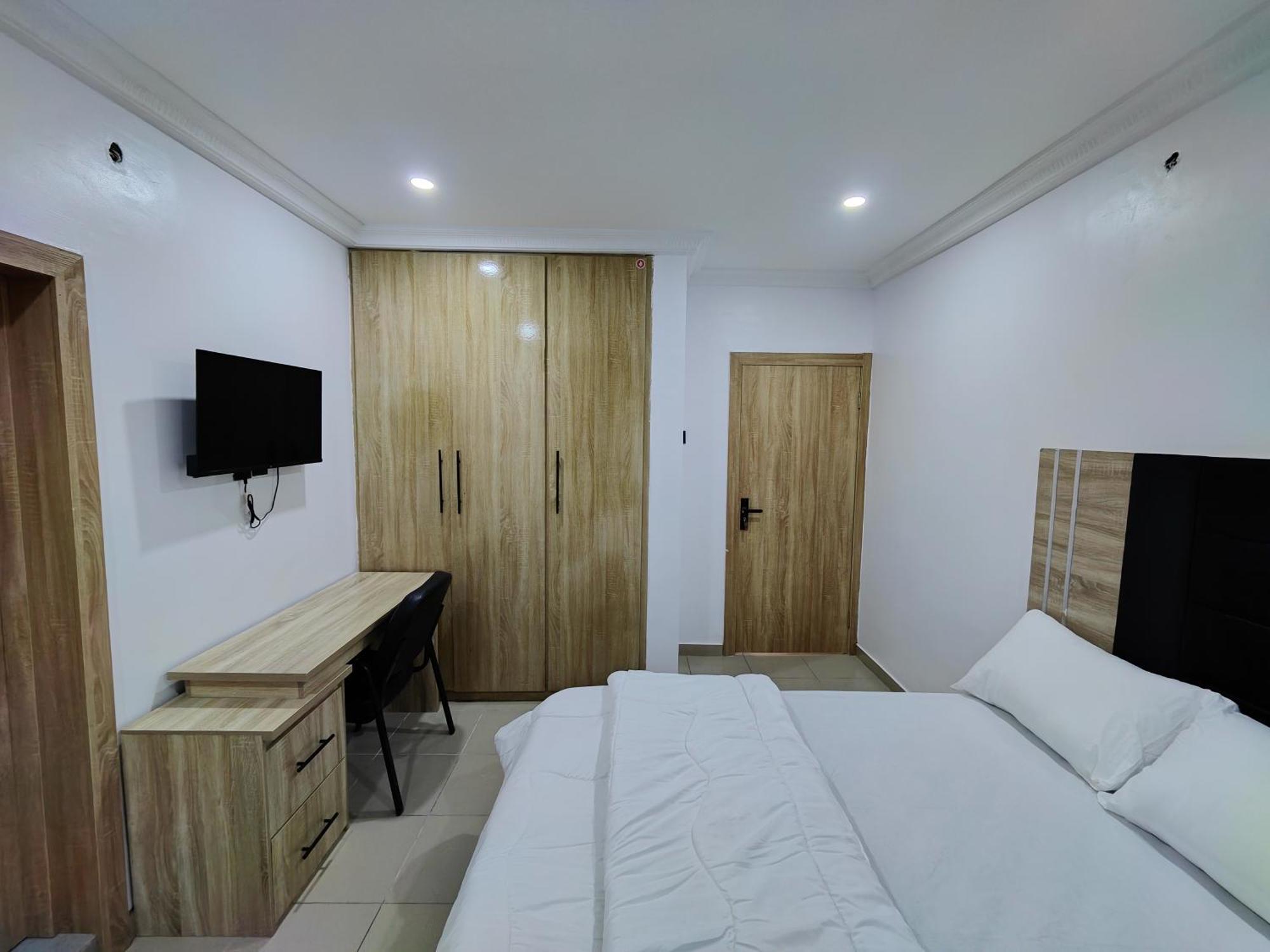 Lekki Continental Apartment Lagos Buitenkant foto