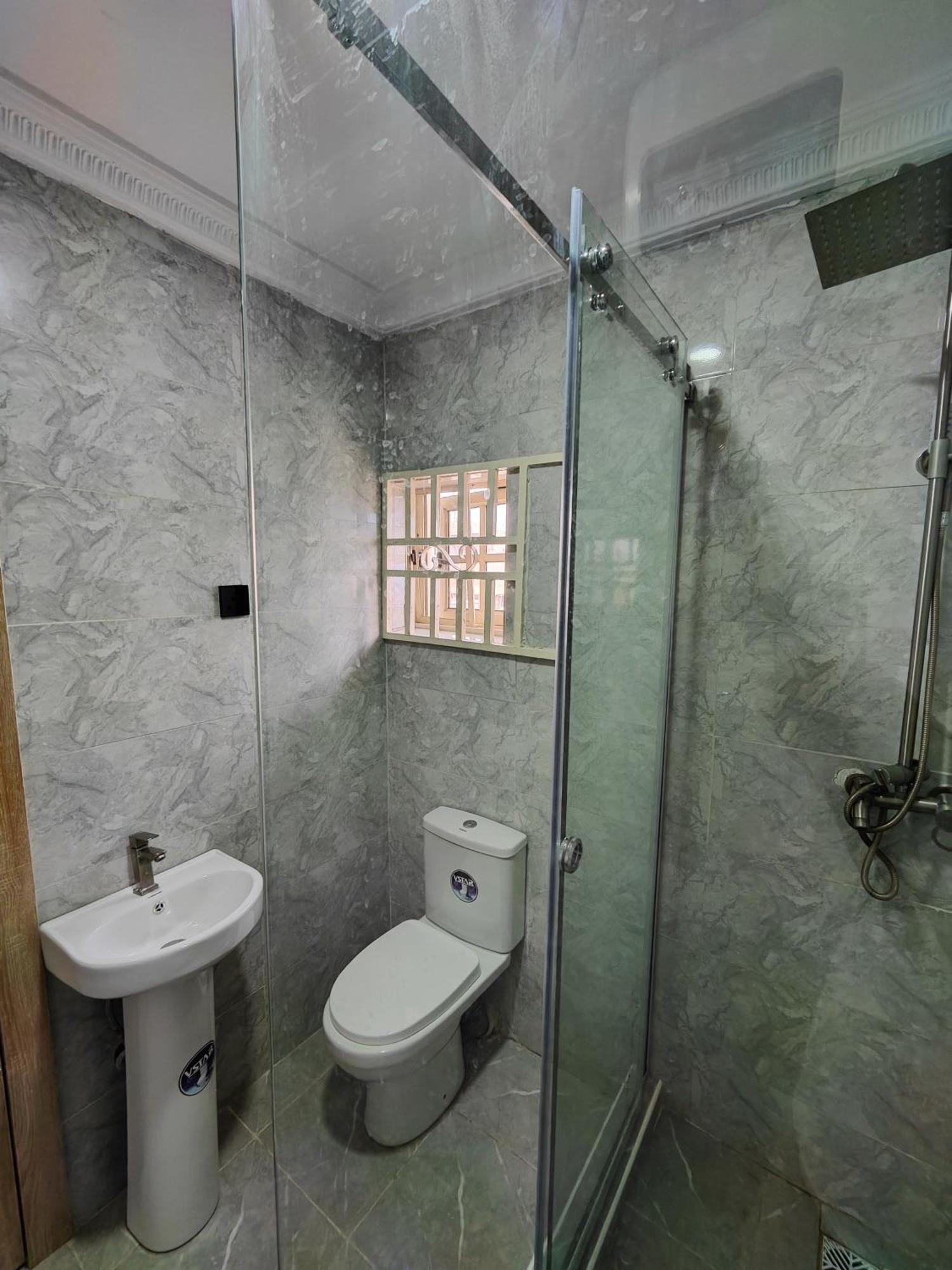Lekki Continental Apartment Lagos Buitenkant foto